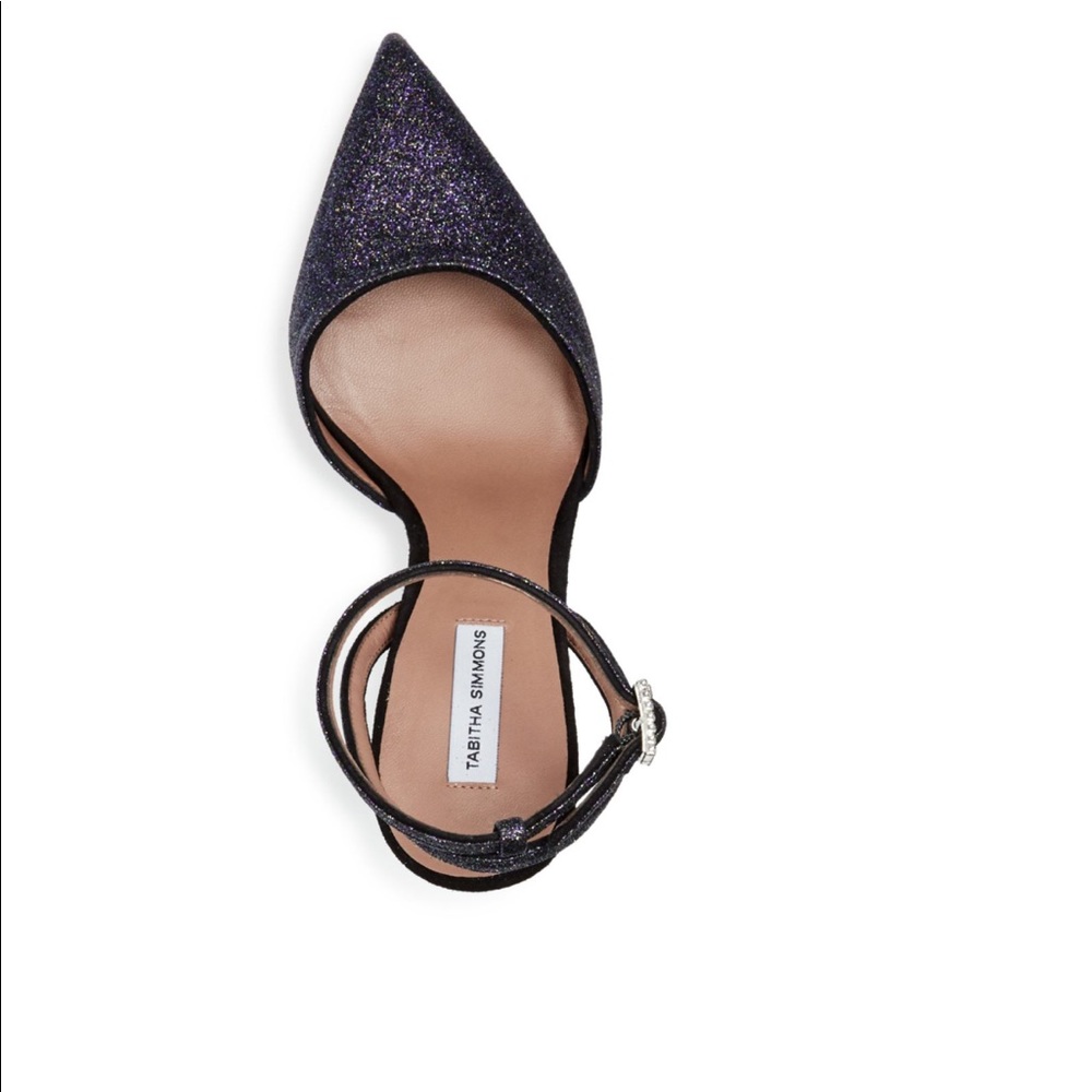 Shoes - Picture 2 of 3